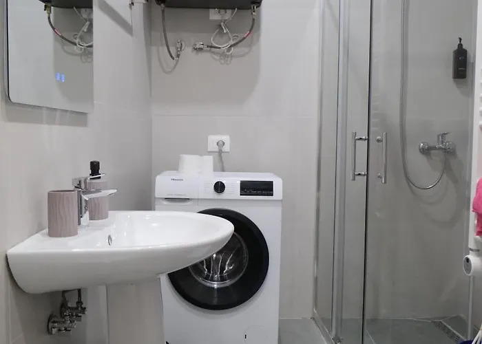 New Bazaar Kristi 04 Lägenhet Tirana